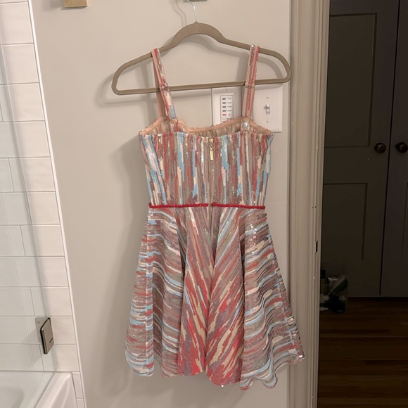 Cute, small, sparkly party dress - Picture 2 of 5